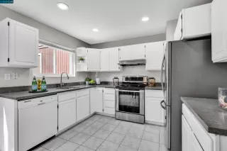 Photo #5: 41024844 Listing