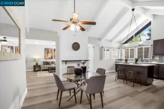 Photo #1: 41024854 Listing 