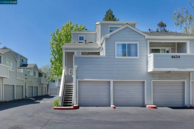 MLS: 41024880 Condo For Sale