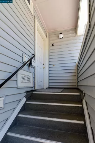 Photo #1: 41024880 Listing