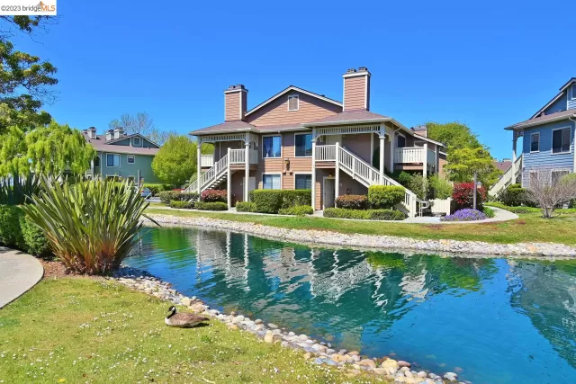 MLS: 41024889 Condo For Sale