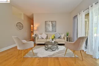 Photo #5: 41024889 Listing