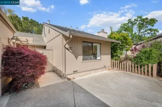 Photo #2: 41024928 Listing