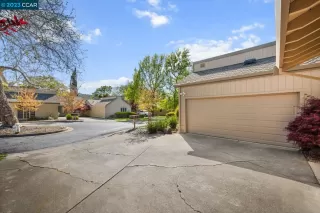 Photo #3: 41024928 Listing