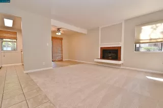 Photo #4: 41024974 Listing