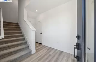 Photo #5: 41025048 Listing 