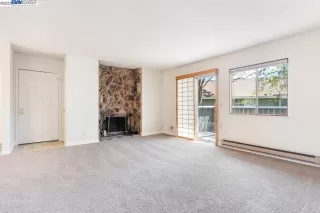 Photo #1: 41025086 Listing