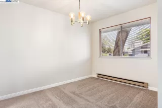 Photo #6: 41025086 Listing