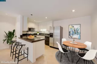 Photo #2: 41025102 Listing 