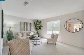 Photo #3: 41025152 Listing