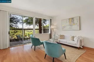 Photo #4: 41025173 Listing