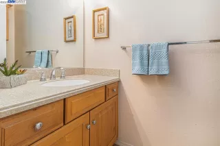 Photo #6: 41025223 Listing 