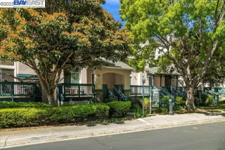 Photo #2: 41025228 Listing