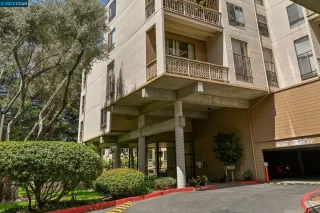 Photo #2: 41025286 Listing