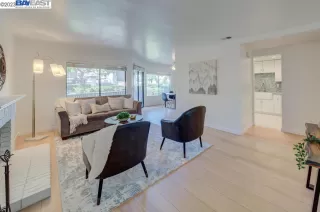 Photo #2: 41025303 Listing 