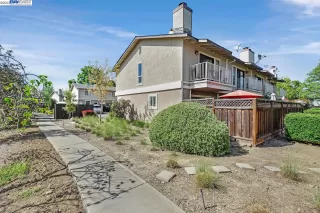 Photo #3: 41025329 Listing 