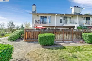 Photo #4: 41025329 Listing 