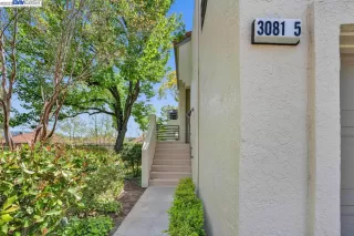 Photo #2: 41025336 Listing