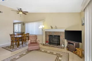 Photo #4: 41025348 Listing