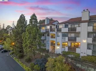 Photo #1: 41025391 Listing 