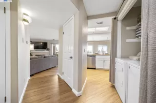 Photo #6: 41025391 Listing 