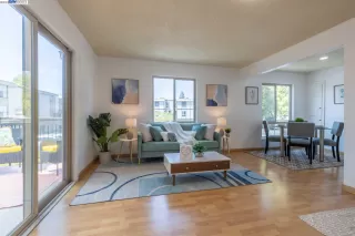 Photo #2: 41025407 Listing 