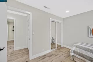 Photo #6: 41025431 Listing 