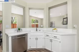 Photo #4: 41025436 Listing 