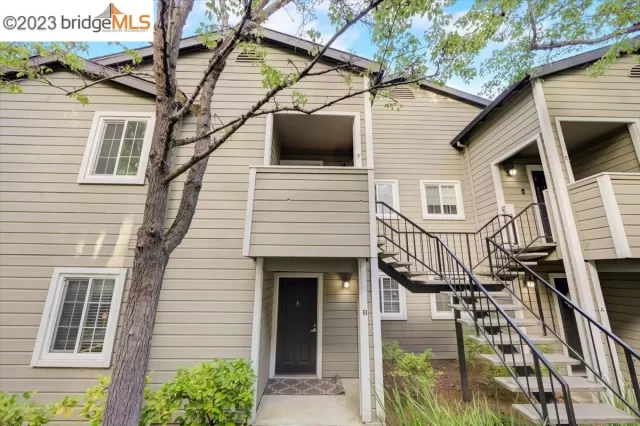 MLS: 41025440 Condo For Sale