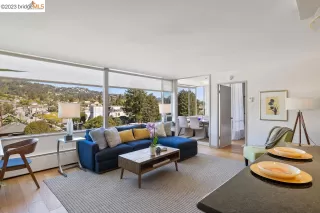 Photo #6: 41025486 Listing