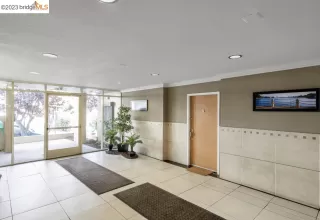 Photo #6: 41025529 Listing 