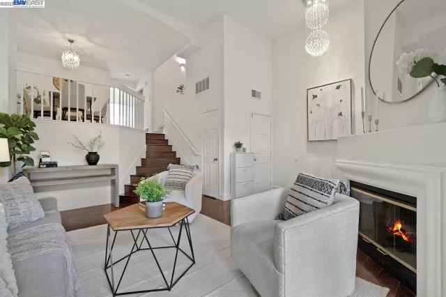 MLS: 41025531 Condo For Sale