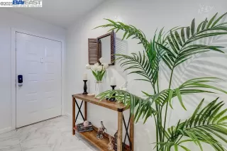 Photo #2: 41025562 Listing