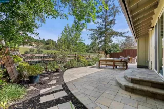 Photo #3: 41025579 Listing 