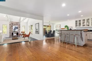 Photo #4: 41025579 Listing 