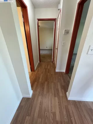 Photo #6: 41025586 Listing