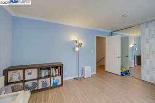 Photo #6: 41025643 Listing