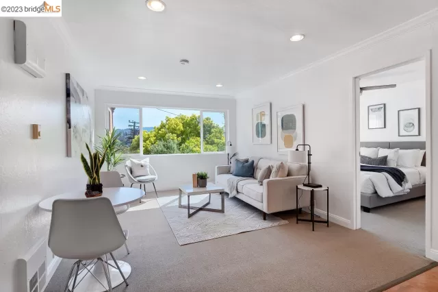 MLS: 41025652 Condo For Sale