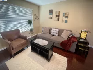 Photo #3: 41025667 Listing