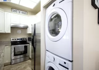 Photo #6: 41025701 Listing