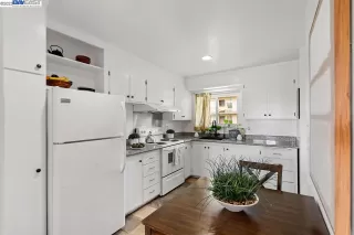 Photo #4: 41025803 Listing