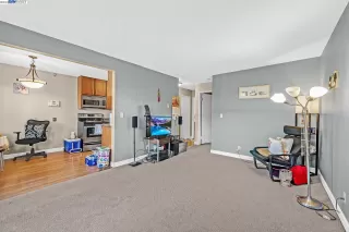 Photo #2: 41025818 Listing 