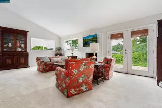 Photo #5: 41025849 Listing