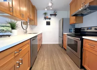 Photo #1: 41025863 Listing