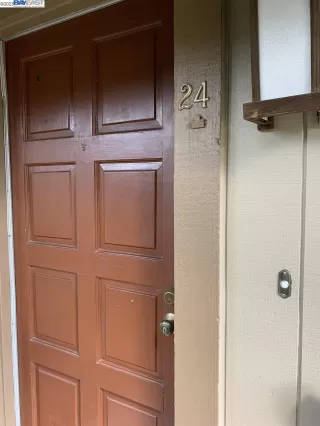 Photo #1: 41025909 Listing