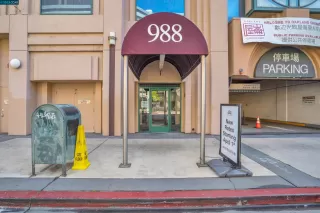 Photo #2: 41025921 Listing