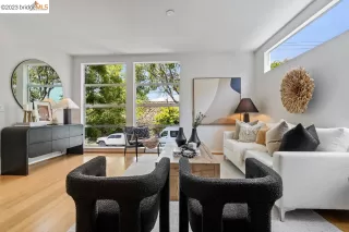 Photo #5: 41025965 Listing