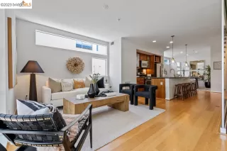 Photo #6: 41025965 Listing