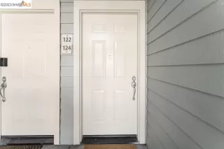 Photo #3: 41025981 Listing