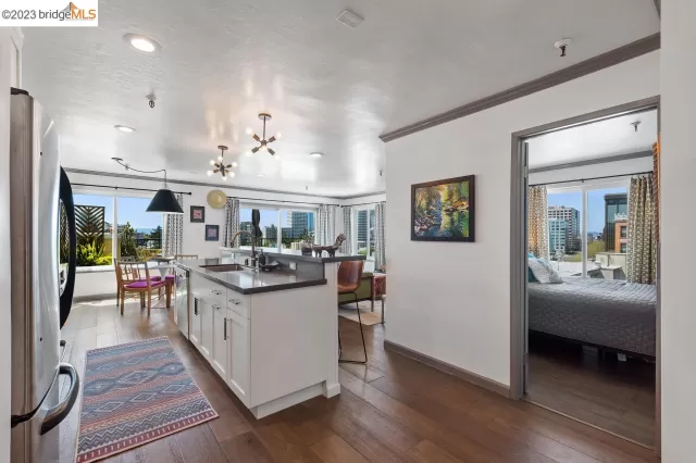 MLS: 41026053 Condo For Sale